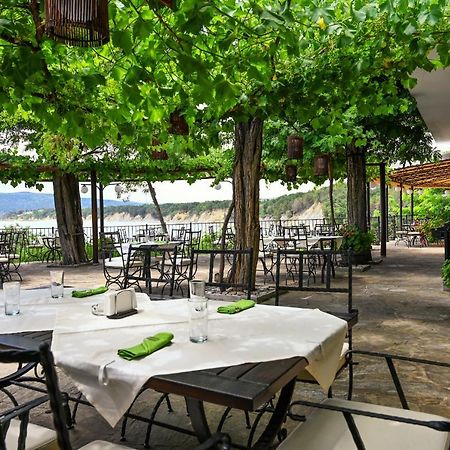 Complex Chayka Guest House Byala  Exterior foto