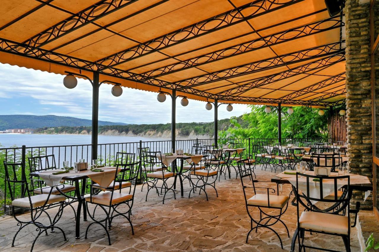 Complex Chayka Guest House Byala  Exterior foto